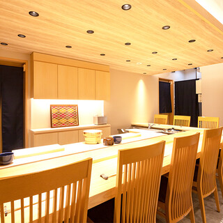 職人技を愉しむカウンター席