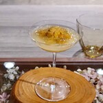 MONICA - トウモロコシはゴールドラッシュ。甘さと風味が最大限に引き出されています。