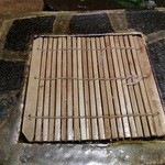 九つ井 - この上に蕎麦が乗っていました。