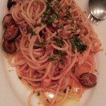 トラットリア ラ ブリアンツァ - パスタ。量結構ありましたが完食。