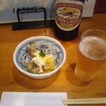 小半 - お通しは肉巻きアスパラ