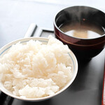 エリエールゴルフクラブ松山 - ご飯、味噌汁