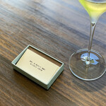 アコルドゥ - メニューはカードを捲ります