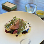 アコルドゥ - 肉料理
      『倭鴨のアサード果実と季節の香り』