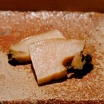 匠 進吾 - 蒸し鮑