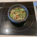 麺や ゆた花 - 各席にIH