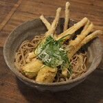 手打ち蕎麦 成冨 - ごぼう天と葱天の冷しそば