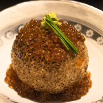 Robata grilled Onigiri ball with salmon roe bukkake