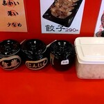 横浜家系ラーメン 盛ト家 - 卓上味変調味料