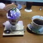 窯右衛門 - ミニパフェ(チョコレート)    雪室珈琲、向かいはティラミス、アイス珈琲。