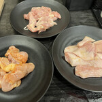 七輪焼肉 安安 - 二回戦スタート
一回戦で終わらせておけばセンベロだったのに
ハートに火がついてしまった