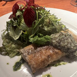 ヌガ - 鮎のパートフィロ包み焼き