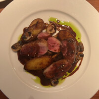 ヌガ - 鴨胸肉のロティ