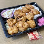 肉のハナマサ - メガ唐揚げ弁当（430円）