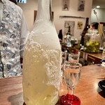 泡盛倉庫 - キンキンに冷えた暖流
      冬瓜漬(謝花きっぱん店) 山羊チーズとでフランス気分と合わせて