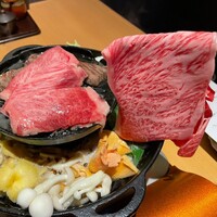 焼肉しゃぶしゃぶ◆【2H食べ放題】◆黒毛和牛焼肉《特上カルビ》＆しゃぶしゃぶ《霜降り黒毛和牛》