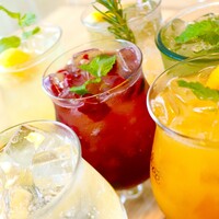 豊富なリキュールでオリジナルカクテルを 750円～