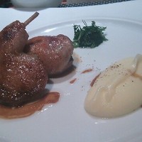 ラトリエ ドゥ ジョエル・ロブション - うずらのキャラメリゼ。ポテトピューレ添え