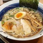 Mendokoronaokyuu - 直久こく旨ラーメン 830円