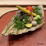 御料理 寺沢 - 太刀魚焼､石川小芋､油目砧巻､幼雌穂､栄螺､鞘豌豆､酸漿