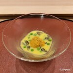 御料理 寺沢 - 車海老､蓴菜､碓井豌豆､生海胆の玉蜀黍の摺り流し