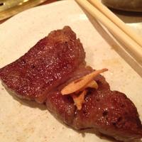 和牛焼肉KIM - カタシン。ガーリックチップを添えて。