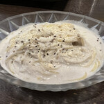 金町製麺 - 舞茸の冷たいクリームパスタ