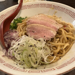 金町製麺 - 特製鴨のピリ辛まぜそば
