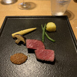 坂の上レストラン - 肉主菜: 牛ランプの備長炭グリル