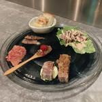 Nose to Tail - 八寸風の盛り合わせ-タン先とサンチュのバンバンジードレッシング・ミートローフ・ピクルスとズッキーニ・自家製肉味噌のラズベリー添え・カタ芯のチャーシュー・ギアラのモツ煮込み-