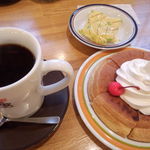 コメダ珈琲店 - [2013/03/25]たっぷりブレンドコーヒー＋シロノワール