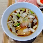 宍道湖しじみ中華蕎麦 琥珀 - つけ汁 ♪