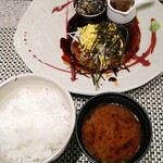 Teppan Dainingu Oribe - 自家製ハンバーグセット、テリヤキソース