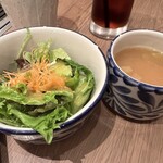 赤坂焼肉 KINTAN - サラダ　スープ