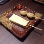 地鶏串焼家 鳥みや - Ｈ25.03②　はんぺんチーズ＆ペコロス（玉葱）