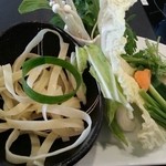 ヴァンサンカン - ☆しゃぶしゃぶに付いてくる 野菜と名古屋きしめん