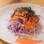 Nara Omotenashi Shokudou - シャキシャキ！紫キャベツと大根のサラダ＜豆乳明太子ソース＞