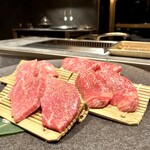 西麻布 焼肉 X - 