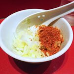 ラーメン二郎 - 待ってる間にカスタマイズ♪