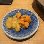 Sushi Kappou Gyomon - キタムラサキウニ、エゾバフンウニ