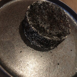 Alternative - 美しいミルクレープ。これを一人用に切断します。