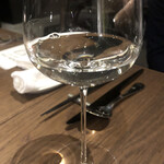 Alternative - 連れの日本酒。日本酒も辛口で最高においしい