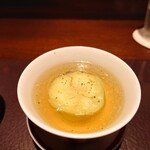 アカ - ハモンセラーノのスープ