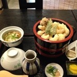 以和喜 - シソの実海老天丼定食