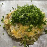お好み焼コバヤシ - 庄原焼き(スペシャル)￥880　肉・チーズ・イカ天・もち・たまご・豚キムチチャーハン