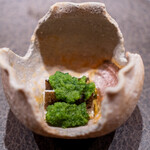 Sushi Yamada - 鮎の炙りの酢の物 蓼の葉のおろし酢