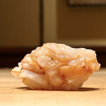 鮨 一幸 - ほぐしホタテ