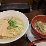 山麺 - 昆布水つけ麺