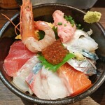 Tsukiji De Dondon - 特選つきじde丼 1,100円