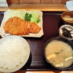 とんかつ錦 - ロースカツ定食850円